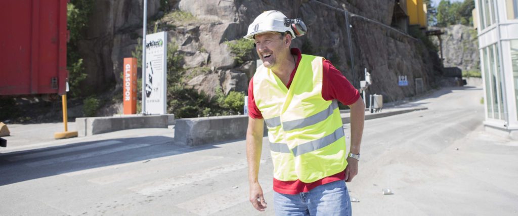 Pionerer på gjenvinning planlegger nytt resirkuleringsanlegg som skal ta unna 45 tonn med glass- og metallemballasje i timen.